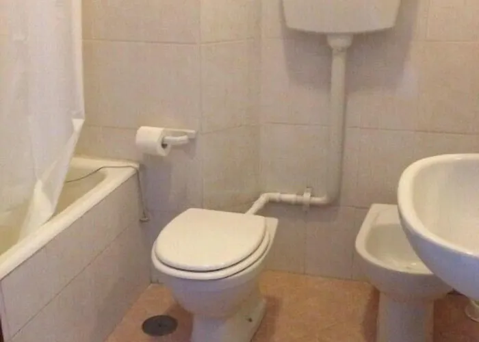 Minerva 2* بيترا ليغوري