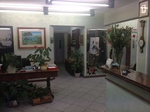 فندق Minerva بيترا ليغوري